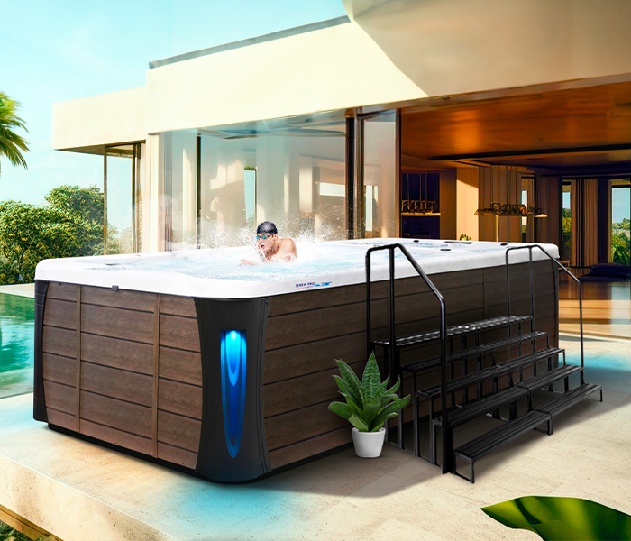 Calspas hot tub being used in a family setting - Hisings Kärra